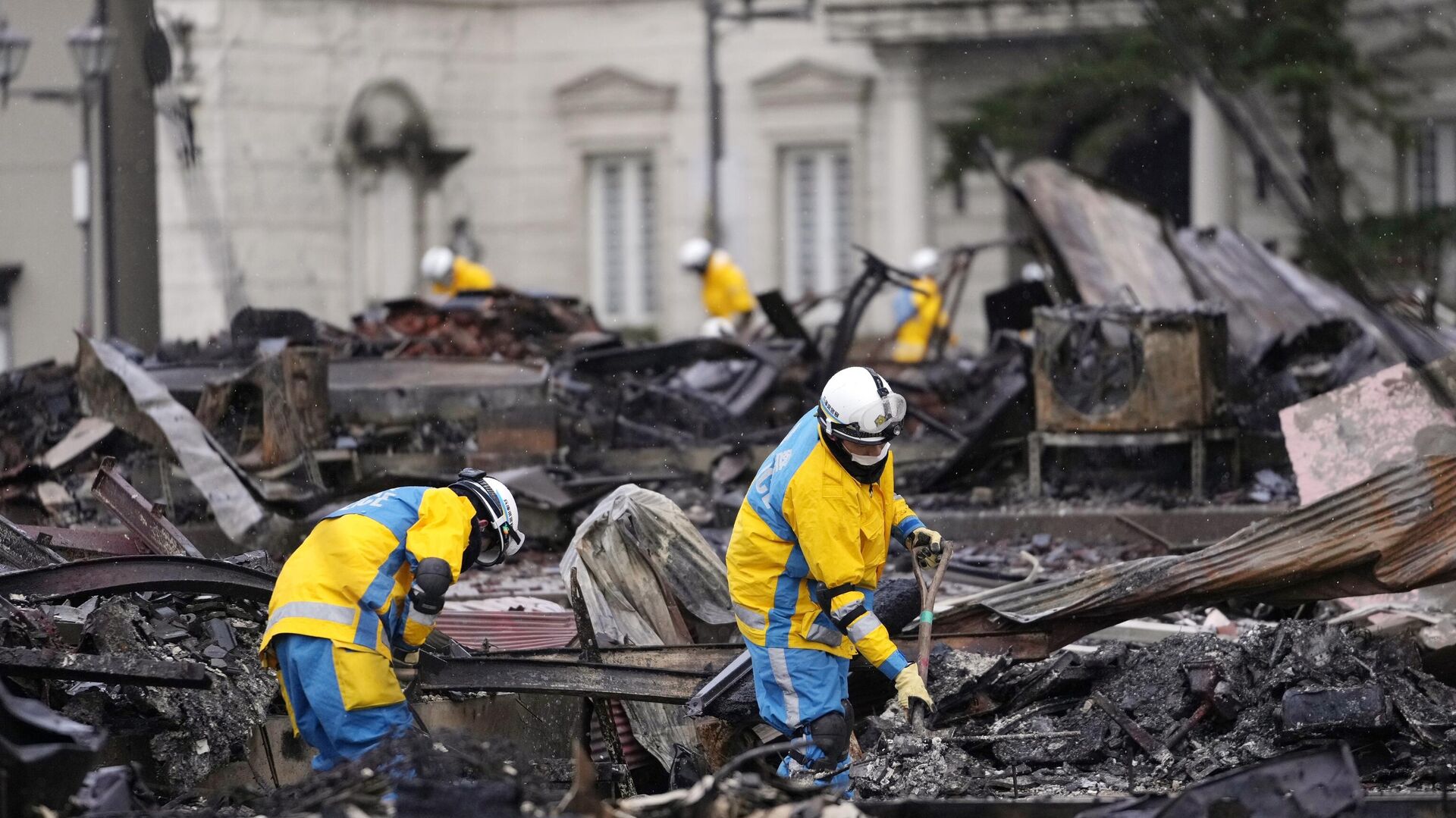 Supera los 200 la cifra de fallecidos por el terremoto en Japón 09 01