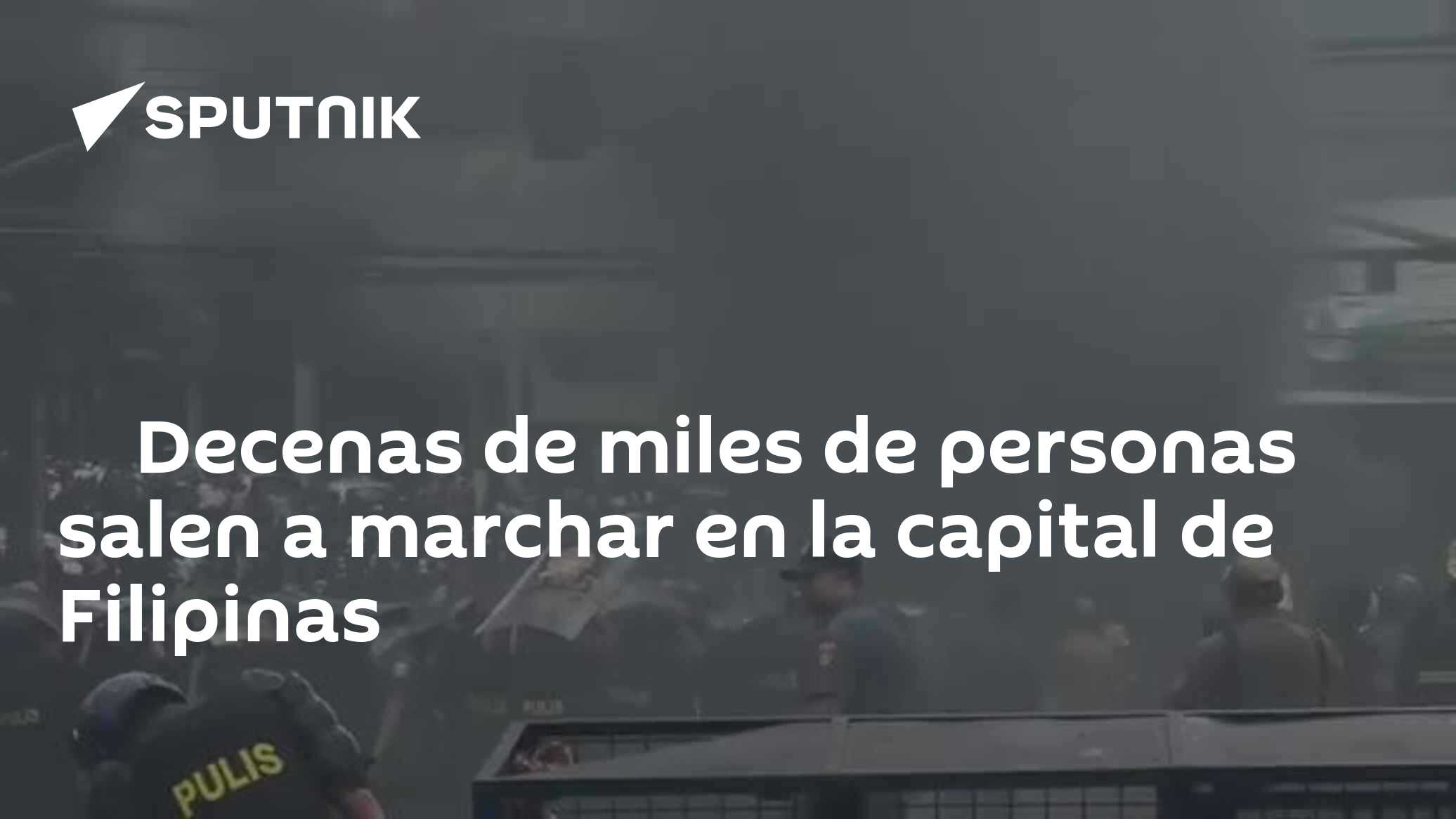 🪧 Decenas de miles de personas salen a marchar en la capital de ...