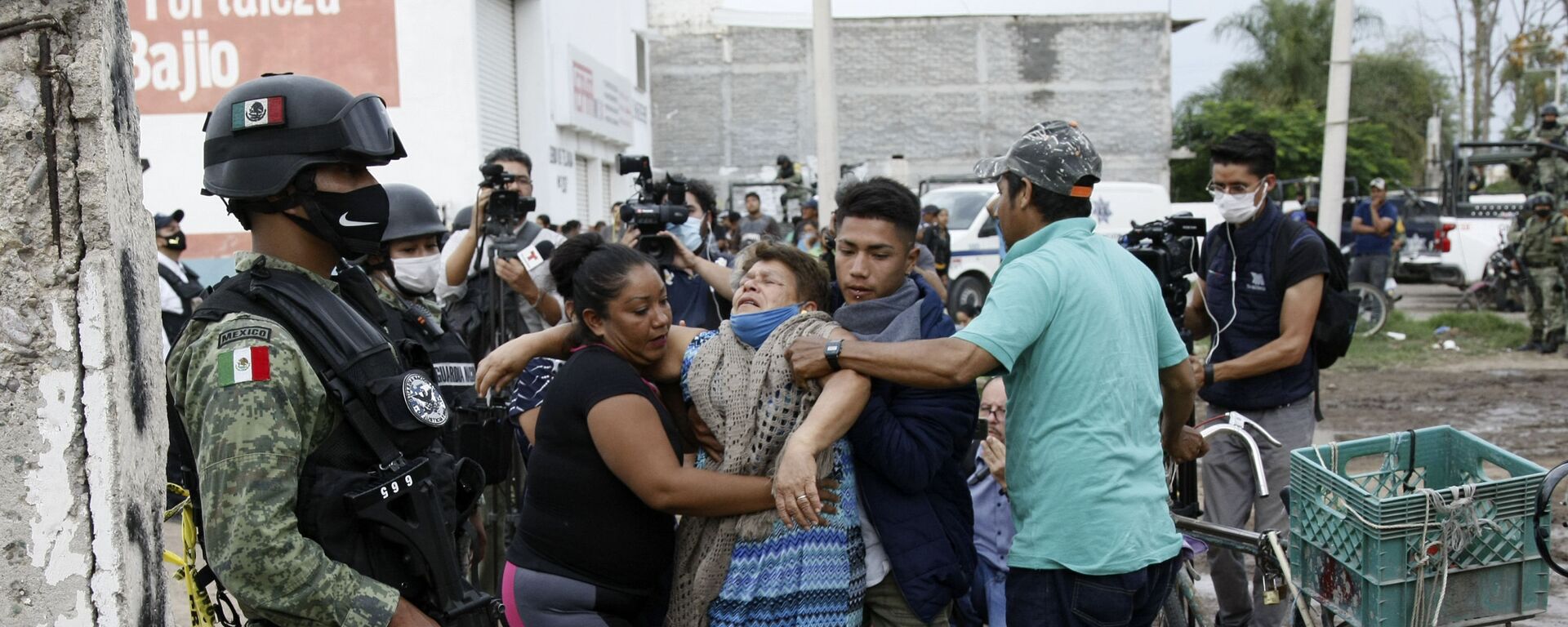 La escena de uno de los recientes masacres de Guanajuato La escena de uno de los recientes masacres de Guanajuato - Sputnik Mundo, 1920, 10.07.2020