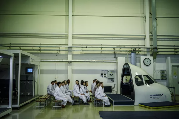 Autodefensa y postura ideal: ¿qué se necesita para ser auxiliar de vuelo?
Autodefensa y postura ideal: ¿qué se necesita para ser auxiliar de vuelo?
- Sputnik Mundo