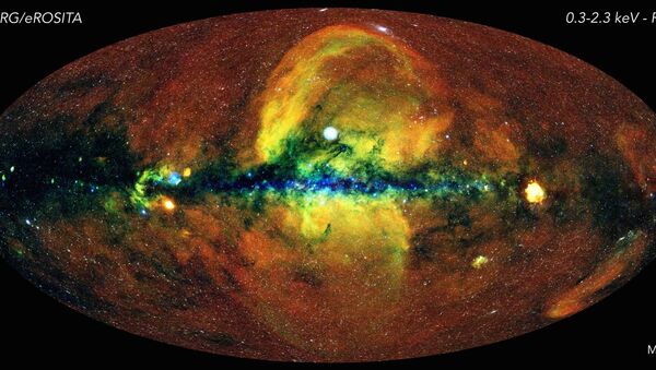 El mapa celestial que muestra el cielo en rayos X  - Sputnik Mundo