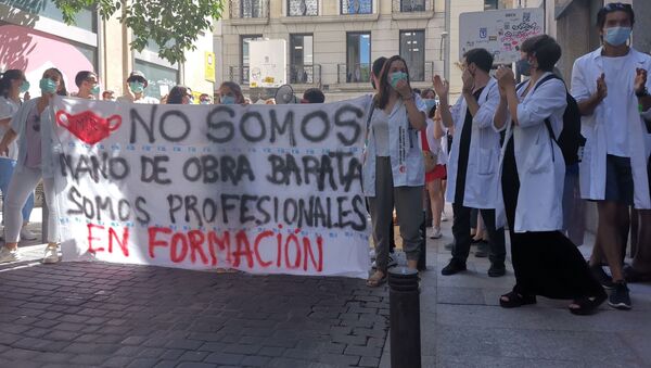 Manifestación de los médicos residentes en Madrid - Sputnik Mundo