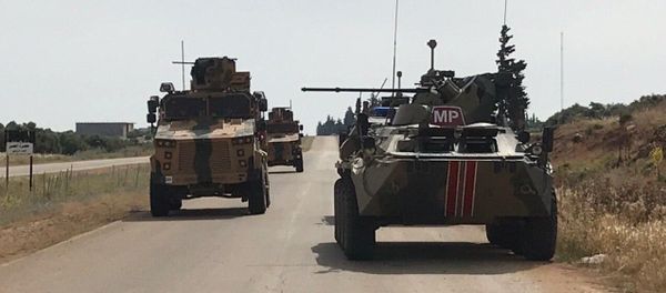 Un patrullaje conjunto ruso-turco en Siria (archivo) Un patrullaje conjunto ruso-turco en Siria (archivo) - Sputnik Mundo