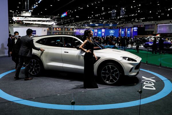 Las curvas futuristas abren el Salón Internacional Automovilístico de Bangkok

 - Sputnik Mundo