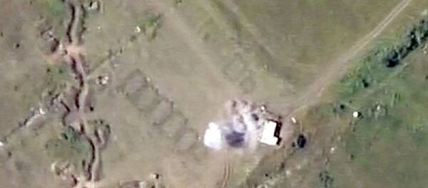 Destrucción de un grupo de artillería de las Fuerzas Armadas de Armenia por militares azerbaiyanos Destrucción de un grupo de artillería de las Fuerzas Armadas de Armenia por militares azerbaiyanos - Sputnik Mundo