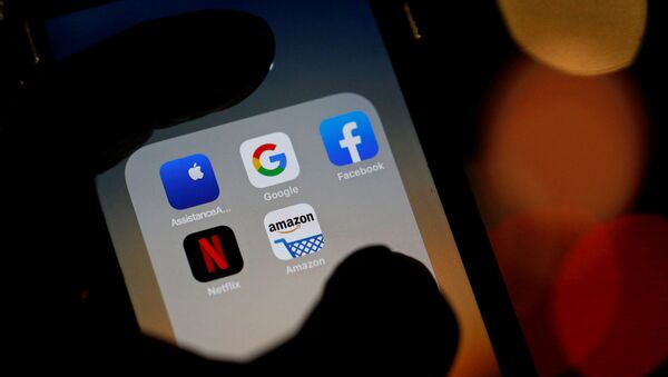 Aplicaciones móvil - Sputnik Mundo