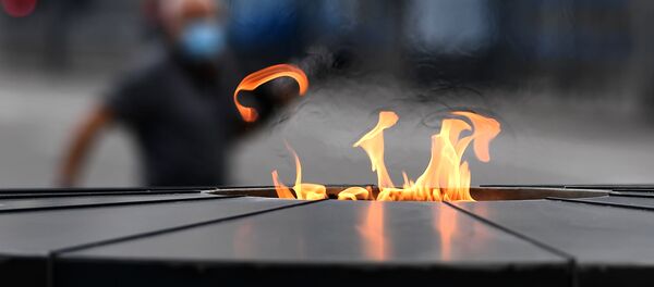 Homenaje a las víctimas del COVID-19 Homenaje a las víctimas del COVID-19 - Sputnik Mundo