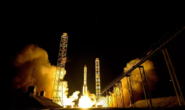 Пуск РН Протон-М С КА Амазонас-5 с космодрома Байконур - Sputnik Mundo