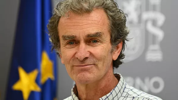 Fernando Simón en un acto sobre el coronavirus - Sputnik Mundo