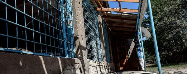 Las consecuencias de choques armados en la frontera entre Azerbaiyán y Armenia - Sputnik Mundo