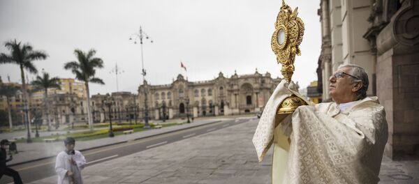 Un arzobispo en Perú (archivo) - Sputnik Mundo