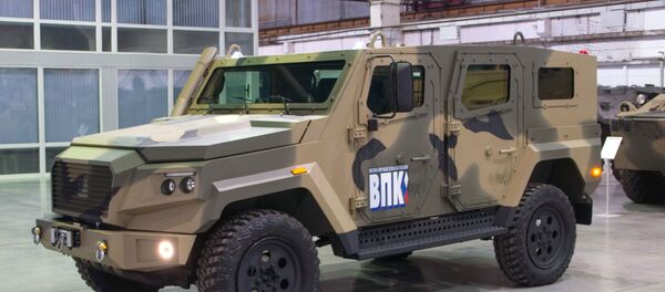 Vehículo blindado Strela de clase ligera Vehículo blindado Strela de clase ligera - Sputnik Mundo