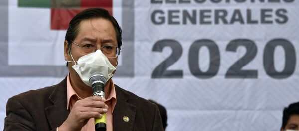 Luis Arce, exministro de Economía de Bolvia y candidato presidencial del MAS - Sputnik Mundo