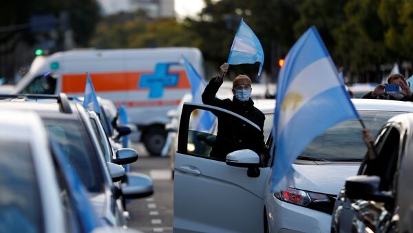 Protestas contra las medidas restrictivas por COVID-19 en Buenos Aires - Sputnik Mundo
