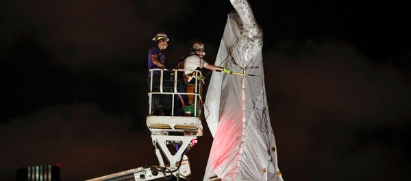 Retiran la estatua de Cristóbal Colón en Chicago - Sputnik Mundo