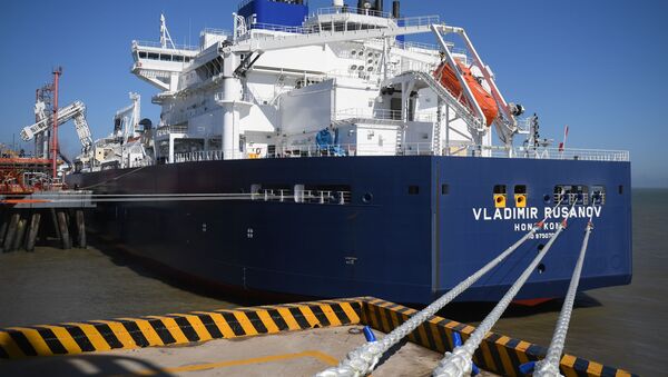 Vladimir Rusanov, buque tanquero ruso - Sputnik Mundo