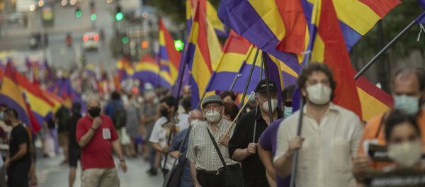 Manifestación en contra de la monarquía en Madrid - Sputnik Mundo