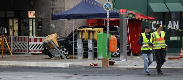 Lugar donde un coche embistió contra peatones en Berlín Lugar donde un coche embistió contra peatones en Berlín - Sputnik Mundo