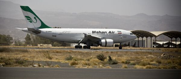 Una aeronave de la aerolínea iraní Mahan Air (archivo) - Sputnik Mundo