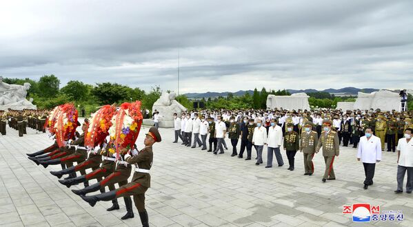 La RPDC celebra a lo grande el aniversario del Armisticio de Corea La RPDC celebra a lo grande el aniversario del Armisticio de Corea - Sputnik Mundo