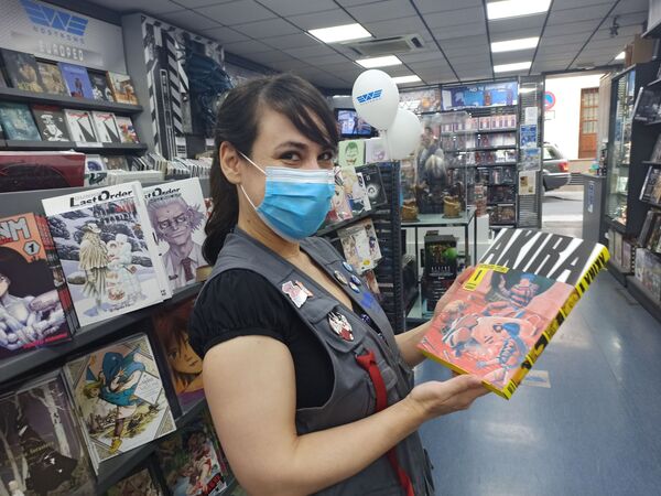 La nave espacial de cómics sevillana se corona como la mejor tienda del mundo - Sputnik Mundo