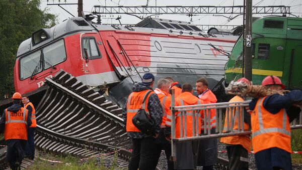 Colisión de locomotoras en San Petersburgo - Sputnik Mundo