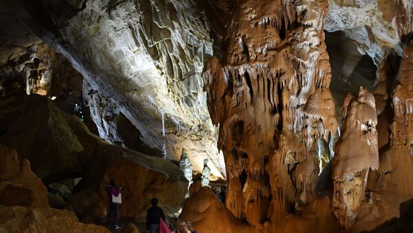 Una cueva en Crimea (archivo) - Sputnik Mundo