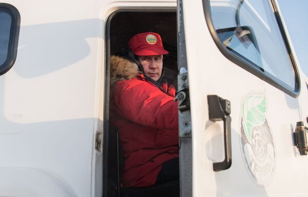 Potentes pero tiernos: conoce el secreto de los todoterrenos anfibios rusos TRECOL | Fotos, vídeo - Sputnik Mundo