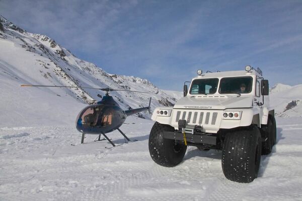 Potentes pero tiernos: conoce el secreto de los todoterrenos anfibios rusos TRECOL | Fotos, vídeo - Sputnik Mundo