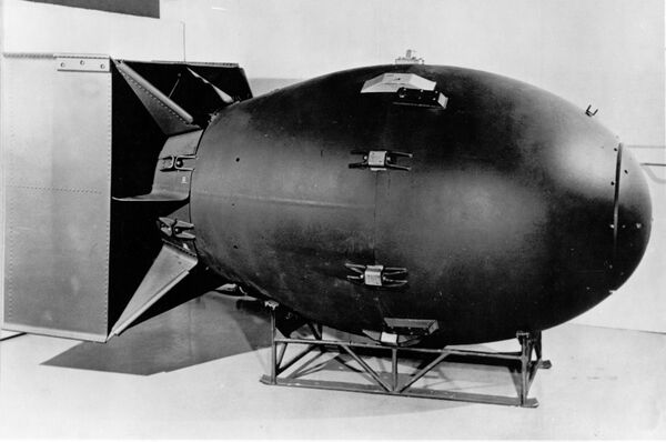 Prohibido olvidar: a 75 años de las bombas atómicas, armas biológicas y experimentos atroces Prohibido olvidar: a 75 años de las bombas atómicas, armas biológicas y experimentos atroces - Sputnik Mundo