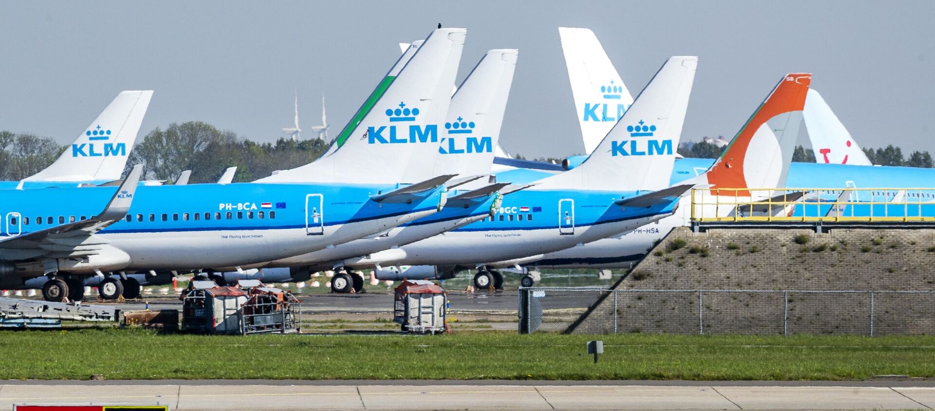 Aviones de KLM en el aeropuerto de Schiphol  - Sputnik Mundo, 1920, 03.08.2020