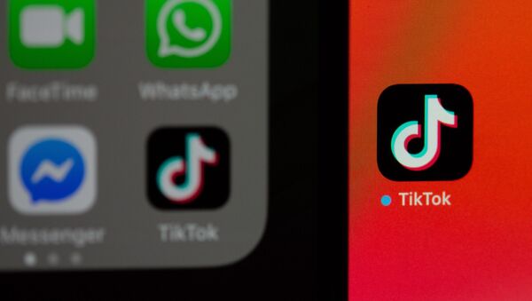 El logo de la aplicación TikTok - Sputnik Mundo