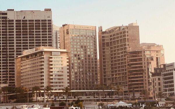 Las consecuencias de la explosión en Beirut Las consecuencias de la explosión en Beirut - Sputnik Mundo