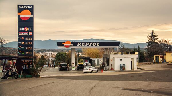 Gasolinera de Repsol - Sputnik Mundo