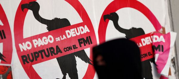 Carteles contra el FMI y el pago de la deuda en Argentina - Sputnik Mundo