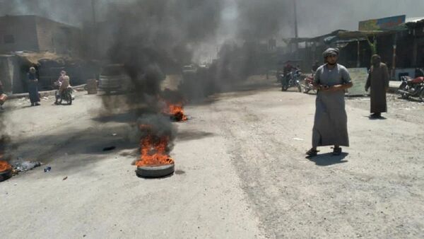 Manifestaciones de las tribus árabes en el este de Siria - Sputnik Mundo