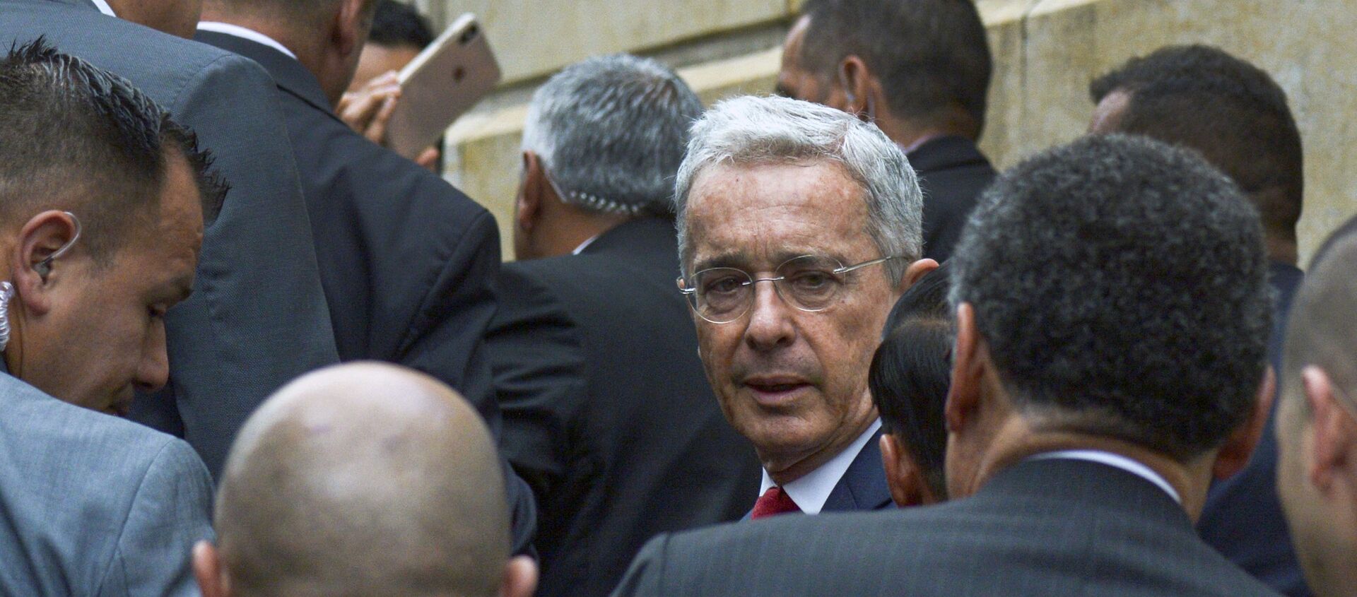 Álvaro Uribe, senador y expresidente colombiano  - Sputnik Mundo, 1920, 05.08.2020