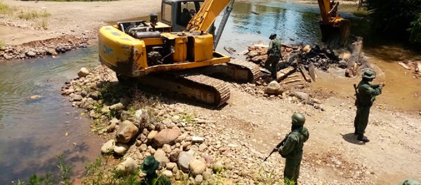 Destrucción de un paso ilegal en el estado de Táchira, Venezuela - Sputnik Mundo