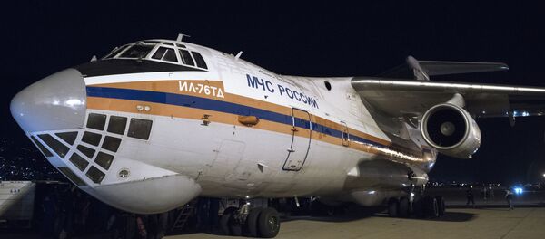 Avión con ayuda humanitaria de Rusia llega al Líbano - Sputnik Mundo