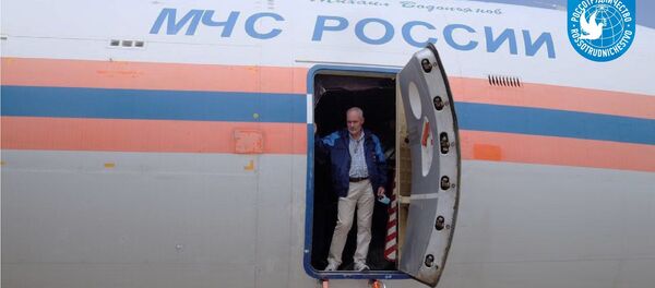 Avión del Ministerio de Emergencias de Rusia en el aeropuerto de Beirut Avión del Ministerio de Emergencias de Rusia en el aeropuerto de Beirut - Sputnik Mundo