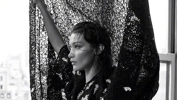 Bella Hadid, modelo estadounidense - Sputnik Mundo