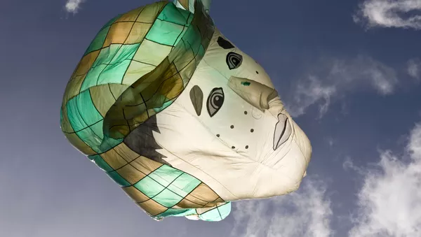 Un globo con el rostro de Chespirito, protagonista en El Chavo del Ocho