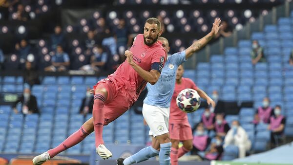 Karim Benzema, del Real Madrid, durante el partido de la Champions League - Sputnik Mundo