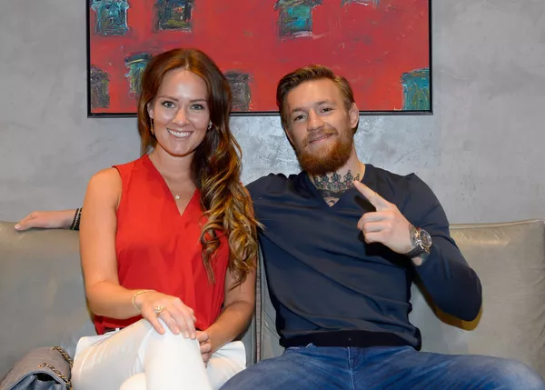 Conor McGregor se compromete con la que es su novia desde hace 12 años Conor McGregor se compromete con la que es su novia desde hace 12 años - Sputnik Mundo