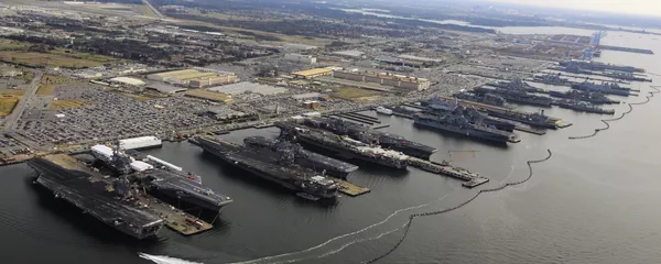 La base naval estadounidense Norfolk La base naval estadounidense Norfolk - Sputnik Mundo