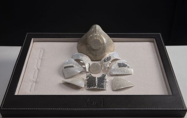 La más cara mascarilla del mundo - Sputnik Mundo