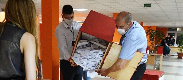 Los comicios en Bielorrusia Los comicios en Bielorrusia - Sputnik Mundo