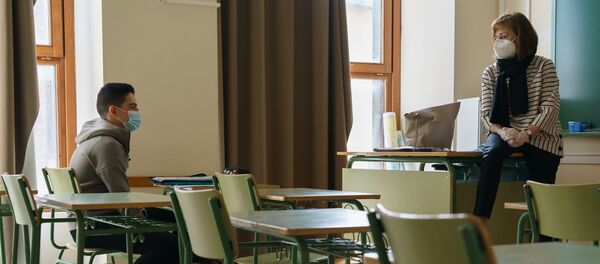 Un estudiante español (imagen referencial) - Sputnik Mundo