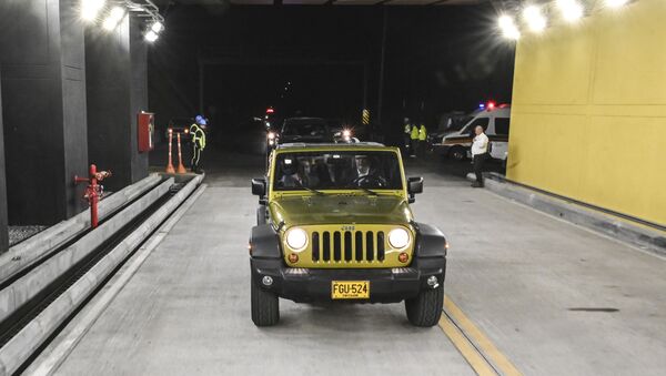 Iván Duque en la inauguración del Túnel de Oriente, Colombia - Sputnik Mundo