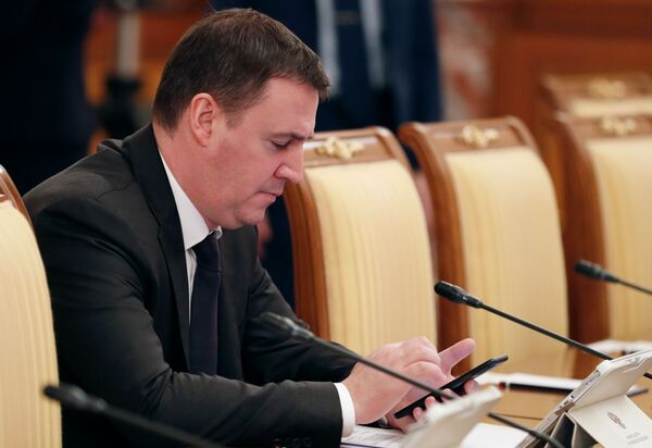 Las 10 familias con mayores ingresos en el poder ruso Las 10 familias con mayores ingresos en el poder ruso - Sputnik Mundo